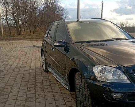 Мерседес ML-Class, об'ємом двигуна 3.5 л та пробігом 270 тис. км за 12700 $, фото 2 на Automoto.ua