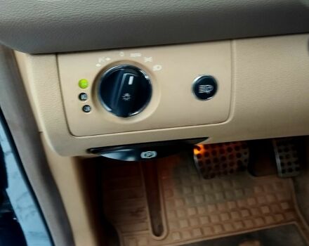 Мерседес МЛ класс, об'ємом двигуна 3 л та пробігом 324 тис. км за 11000 $, фото 8 на Automoto.ua