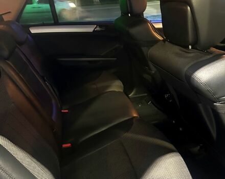 Мерседес МЛ класс, объемом двигателя 3.2 л и пробегом 300 тыс. км за 5900 $, фото 11 на Automoto.ua