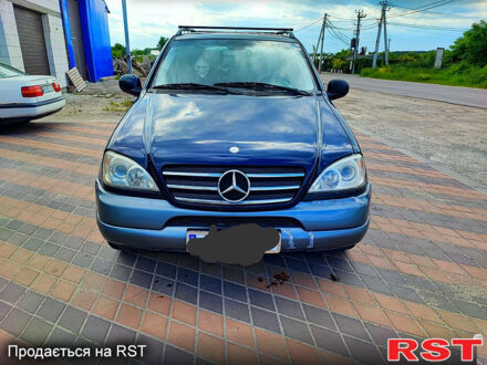 Мерседес МЛ класс, об'ємом двигуна 4.3 л та пробігом 340 тис. км за 5600 $, фото 1 на Automoto.ua