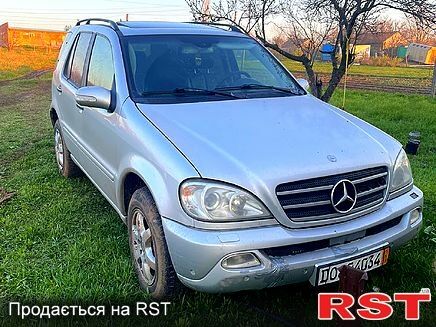 Мерседес МЛ класс 2003 в Николаеве на Automoto.ua Мерседес МЛ класс, объемом двигателя 4 л и пробегом 412 тыс. км за 3500 $, фото 1 на Automoto.ua