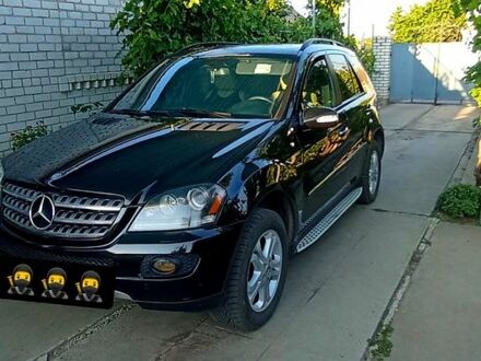 Мерседес ML-Class, об'ємом двигуна 3.5 л та пробігом 245 тис. км за 15000 $, фото 1 на Automoto.ua