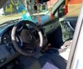 Серый Мерседес МЛ класс, объемом двигателя 3.2 л и пробегом 250 тыс. км за 6000 $, фото 7 на Automoto.ua