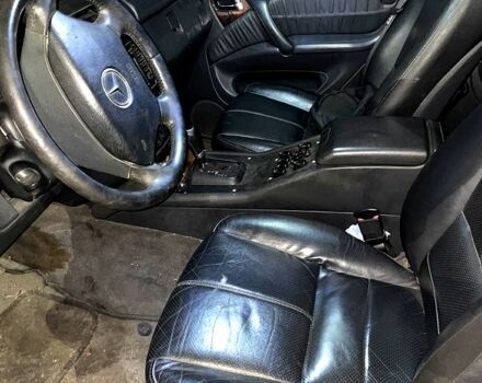 Мерседес МЛ класс 1997 у Вышгороде на Automoto.ua Сірий Мерседес МЛ класс, об'ємом двигуна 3.2 л та пробігом 300 тис. км за 4500 $, фото 2 на Automoto.ua
