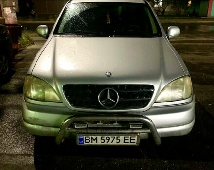 Сірий Мерседес МЛ класс, об'ємом двигуна 4.3 л та пробігом 275 тис. км за 5450 $, фото 2 на Automoto.ua