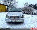 Серый Мерседес МЛ класс, объемом двигателя 2.7 л и пробегом 283 тыс. км за 7300 $, фото 1 на Automoto.ua