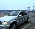 Сірий Мерседес ML-Class, об'ємом двигуна 2.7 л та пробігом 375 тис. км за 6400 $, фото 3 на Automoto.ua