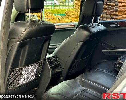 Сірий Мерседес МЛ класс, об'ємом двигуна 3 л та пробігом 435 тис. км за 6000 $, фото 5 на Automoto.ua