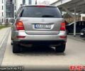 Серый Мерседес МЛ класс, объемом двигателя 3.5 л и пробегом 183 тыс. км за 12900 $, фото 9 на Automoto.ua