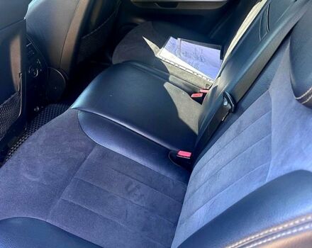 Серый Мерседес МЛ класс, объемом двигателя 3 л и пробегом 250 тыс. км за 6000 $, фото 6 на Automoto.ua