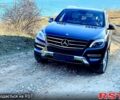 Сірий Мерседес МЛ класс, об'ємом двигуна 3 л та пробігом 245 тис. км за 19500 $, фото 4 на Automoto.ua