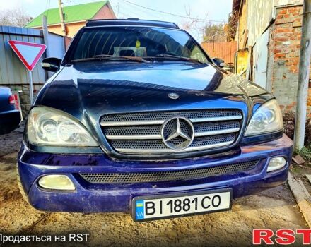 Синій Мерседес ML-Class, об'ємом двигуна 3.2 л та пробігом 299 тис. км за 6700 $, фото 1 на Automoto.ua