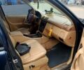 Синий Мерседес МЛ класс, объемом двигателя 2.7 л и пробегом 400 тыс. км за 4100 $, фото 3 на Automoto.ua