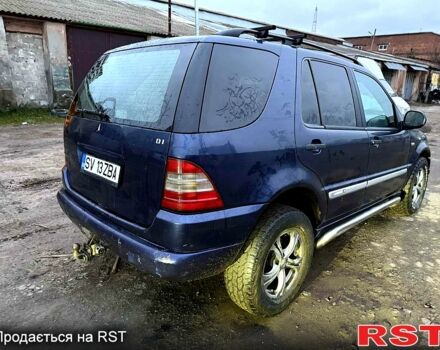 Синий Мерседес МЛ класс, объемом двигателя 2.7 л и пробегом 243 тыс. км за 3600 $, фото 5 на Automoto.ua