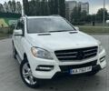 Белый Мерседес МЛ, объемом двигателя 3 л и пробегом 254 тыс. км за 17900 $, фото 1 на Automoto.ua