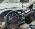 Белый Мерседес МЛ, объемом двигателя 3 л и пробегом 254 тыс. км за 17900 $, фото 6 на Automoto.ua