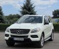 Білий Мерседес МЛ, об'ємом двигуна 3.5 л та пробігом 197 тис. км за 17000 $, фото 1 на Automoto.ua