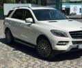 Белый Мерседес МЛ, объемом двигателя 3 л и пробегом 217 тыс. км за 22500 $, фото 1 на Automoto.ua