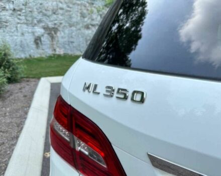 Білий Мерседес МЛ, об'ємом двигуна 3.5 л та пробігом 134 тис. км за 8700 $, фото 6 на Automoto.ua