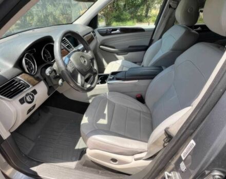 Белый Мерседес МЛ, объемом двигателя 0 л и пробегом 126 тыс. км за 12450 $, фото 8 на Automoto.ua