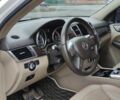 Білий Мерседес МЛ, об'ємом двигуна 0 л та пробігом 201 тис. км за 20500 $, фото 8 на Automoto.ua