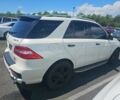 Белый Мерседес МЛ, объемом двигателя 5.5 л и пробегом 78 тыс. км за 8700 $, фото 5 на Automoto.ua
