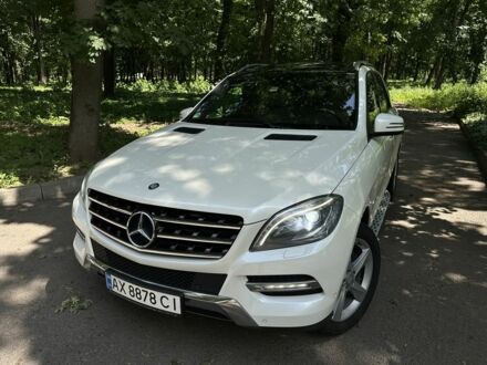 Мерседес МЛ 2013 в Харькове на Automoto.ua Белый Мерседес МЛ, объемом двигателя 3 л и пробегом 203 тыс. км за 23000 $, фото 1 на Automoto.ua