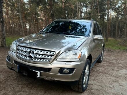 Мерседес МЛ 2007 у Запоріжжя на Automoto.ua Бежевий Мерседес МЛ, об'ємом двигуна 3.5 л та пробігом 300 тис. км за 10500 $, фото 1 на Automoto.ua