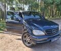Чорний Мерседес МЛ, об'ємом двигуна 4 л та пробігом 4 тис. км за 3300 $, фото 1 на Automoto.ua