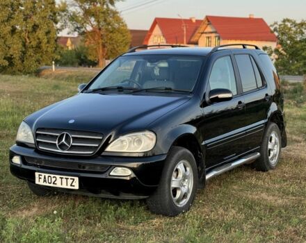 Чорний Мерседес МЛ, об'ємом двигуна 2.7 л та пробігом 276 тис. км за 3950 $, фото 3 на Automoto.ua