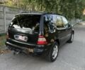 Чорний Мерседес МЛ, об'ємом двигуна 2.7 л та пробігом 300 тис. км за 3500 $, фото 5 на Automoto.ua