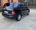 Черный Мерседес МЛ, объемом двигателя 0 л и пробегом 446 тыс. км за 5000 $, фото 2 на Automoto.ua