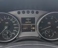 Черный Мерседес МЛ, объемом двигателя 3.5 л и пробегом 265 тыс. км за 10300 $, фото 18 на Automoto.ua