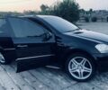 Чорний Мерседес МЛ, об'ємом двигуна 6.2 л та пробігом 1000 тис. км за 12500 $, фото 1 на Automoto.ua
