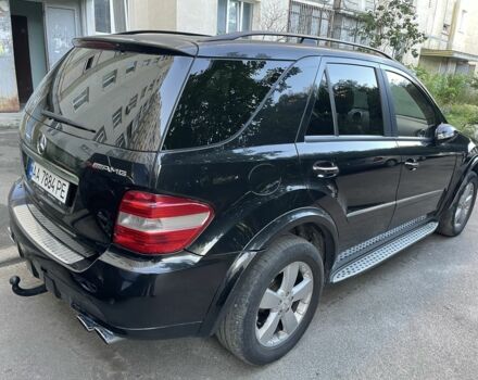 Чорний Мерседес МЛ, об'ємом двигуна 3.5 л та пробігом 242 тис. км за 8700 $, фото 2 на Automoto.ua