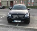 Чорний Мерседес МЛ, об'ємом двигуна 3.5 л та пробігом 275 тис. км за 10500 $, фото 1 на Automoto.ua