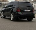 Черный Мерседес МЛ, объемом двигателя 3.5 л и пробегом 370 тыс. км за 7200 $, фото 5 на Automoto.ua