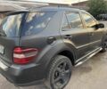 Черный Мерседес МЛ, объемом двигателя 3 л и пробегом 264 тыс. км за 6000 $, фото 3 на Automoto.ua