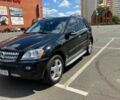 Черный Мерседес МЛ, объемом двигателя 3.5 л и пробегом 163 тыс. км за 11500 $, фото 14 на Automoto.ua