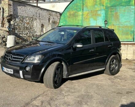 Чорний Мерседес МЛ, об'ємом двигуна 5.5 л та пробігом 280 тис. км за 12000 $, фото 9 на Automoto.ua