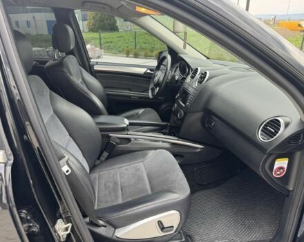 Черный Мерседес МЛ, объемом двигателя 3 л и пробегом 260 тыс. км за 14800 $, фото 7 на Automoto.ua