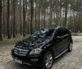 Черный Мерседес МЛ, объемом двигателя 3.5 л и пробегом 245 тыс. км за 13900 $, фото 1 на Automoto.ua