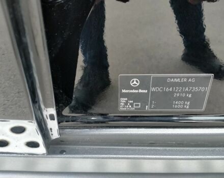 Черный Мерседес МЛ, объемом двигателя 3 л и пробегом 278 тыс. км за 16000 $, фото 5 на Automoto.ua