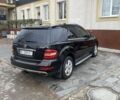 Черный Мерседес МЛ, объемом двигателя 3 л и пробегом 250 тыс. км за 17999 $, фото 1 на Automoto.ua