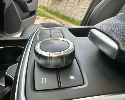 Черный Мерседес МЛ, объемом двигателя 3 л и пробегом 299 тыс. км за 18700 $, фото 17 на Automoto.ua