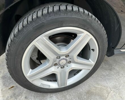 Черный Мерседес МЛ, объемом двигателя 3 л и пробегом 299 тыс. км за 18700 $, фото 11 на Automoto.ua