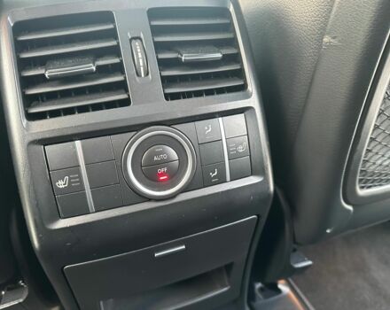 Черный Мерседес МЛ, объемом двигателя 3 л и пробегом 299 тыс. км за 18700 $, фото 18 на Automoto.ua