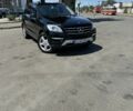 Черный Мерседес МЛ, объемом двигателя 2.1 л и пробегом 302 тыс. км за 16600 $, фото 1 на Automoto.ua