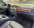 Черный Мерседес МЛ, объемом двигателя 3 л и пробегом 299 тыс. км за 18700 $, фото 23 на Automoto.ua