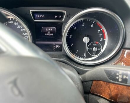 Черный Мерседес МЛ, объемом двигателя 3.5 л и пробегом 150 тыс. км за 24900 $, фото 2 на Automoto.ua